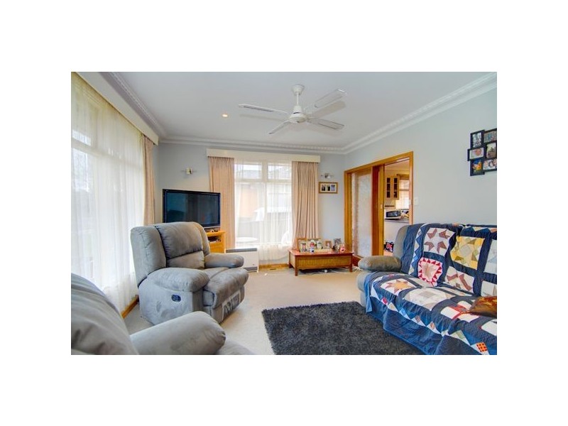 10 Lavinia Drive, Ballarat VIC 3350