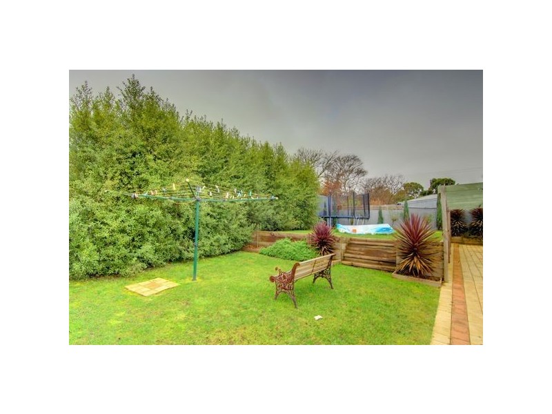 10 Lavinia Drive, Ballarat VIC 3350