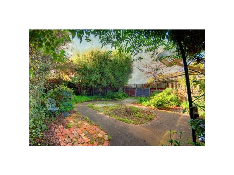 8 Doveton Crescent, Ballarat VIC 3350