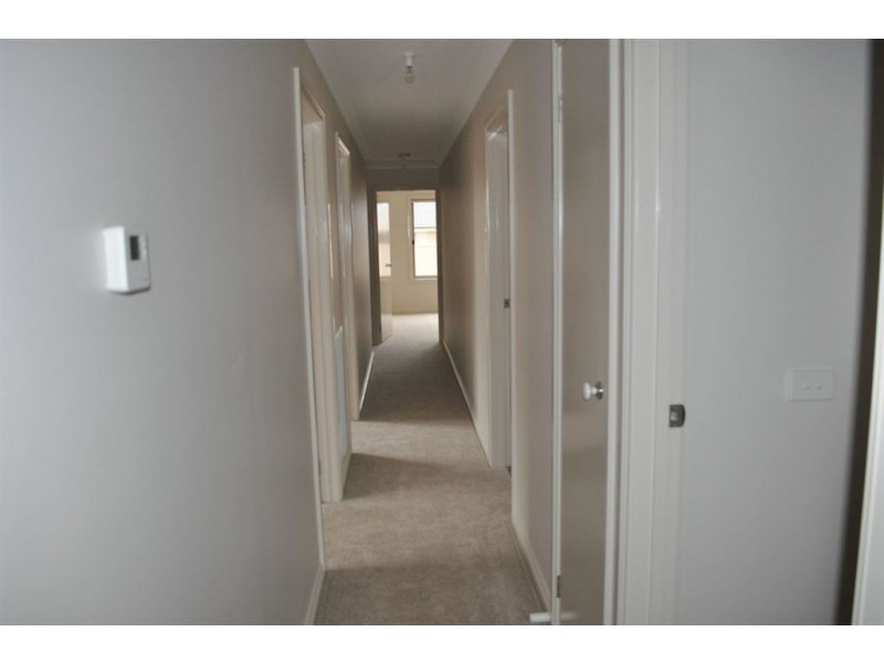 6 Oberon Street, Alfredton VIC 3350