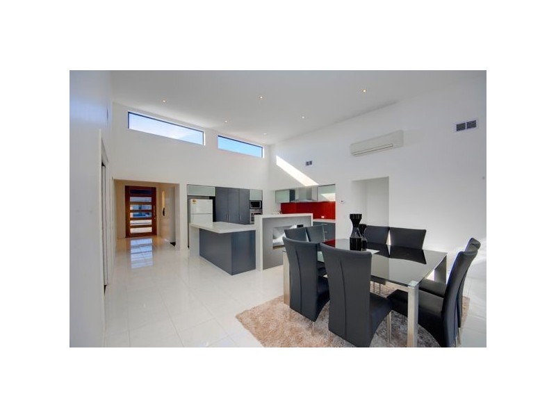 10 Rundell Place, Alfredton VIC 3350