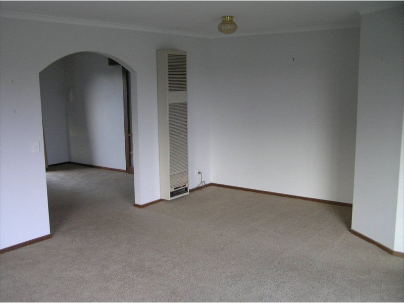 23 Shasta Drive, Delacombe VIC 3356