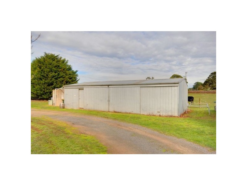 30 Clarendon Lal Lal Road, Clarendon VIC 3352