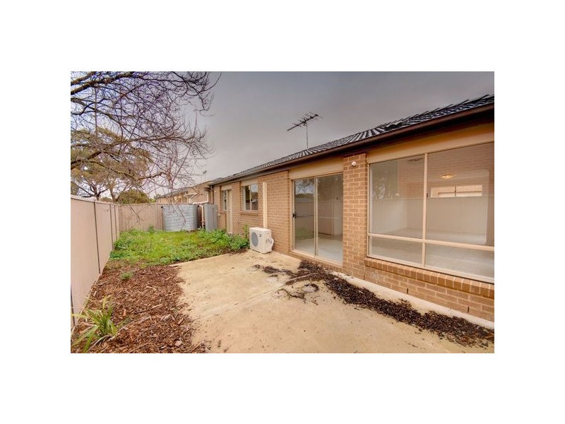 1/274 Albert Street, Sebastopol VIC 3356