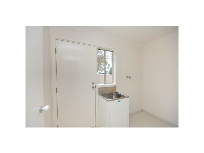 1/274 Albert Street, Sebastopol VIC 3356