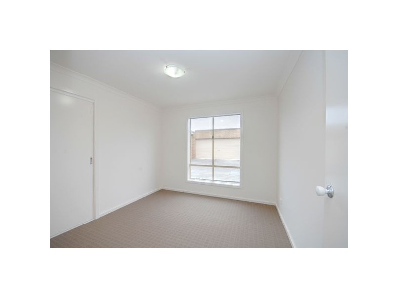 1/274 Albert Street, Sebastopol VIC 3356
