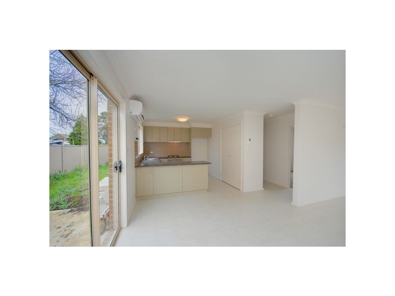 1/274 Albert Street, Sebastopol VIC 3356