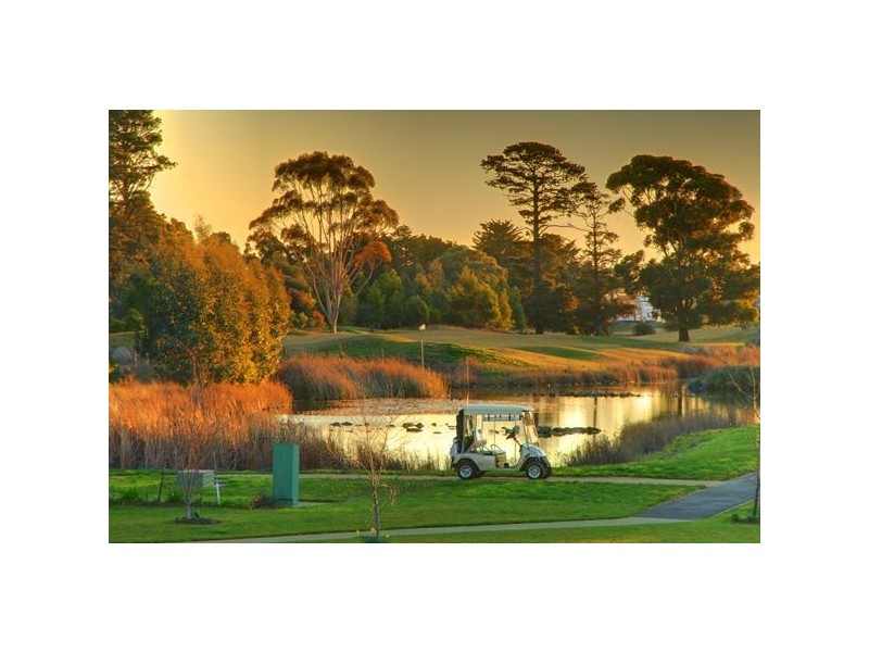 30 St Chester Avenue, Ballarat VIC 3350