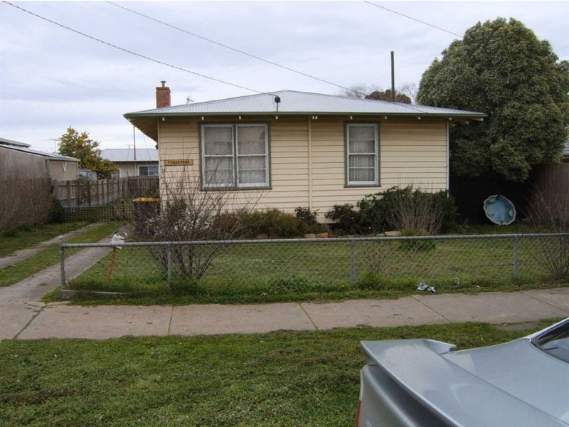 417 Gillies Street, Wendouree VIC 3355