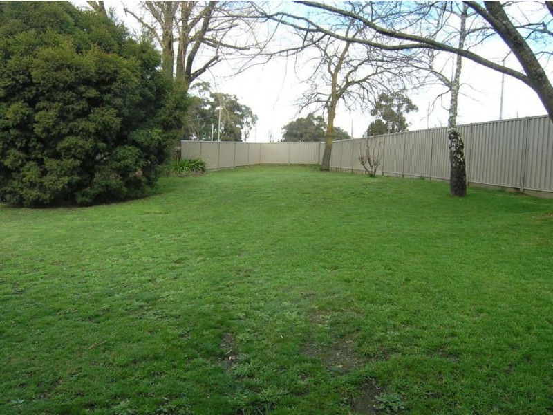 135a Ballarat Rd, Creswick VIC 3363