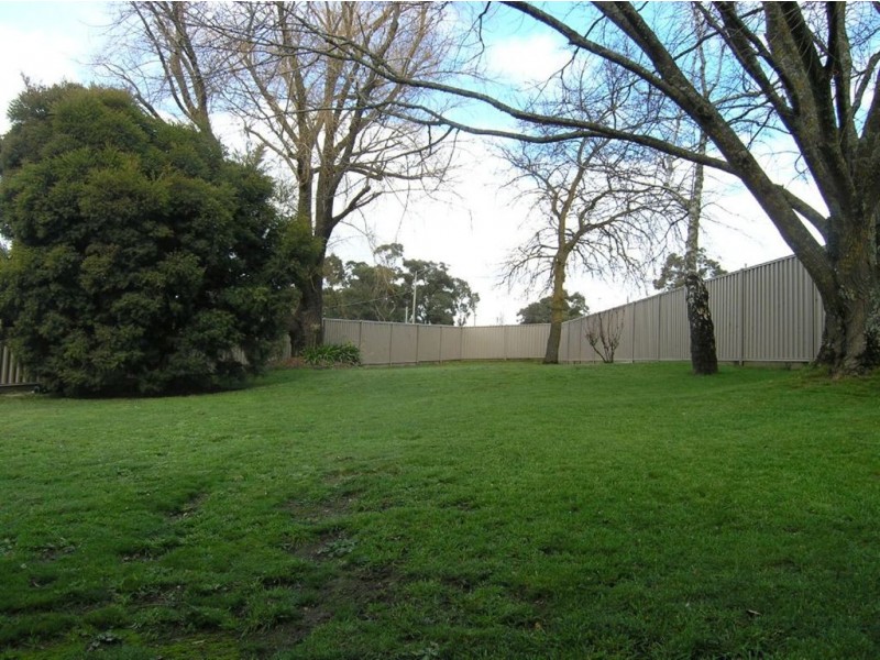 135a Ballarat Rd, Creswick VIC 3363
