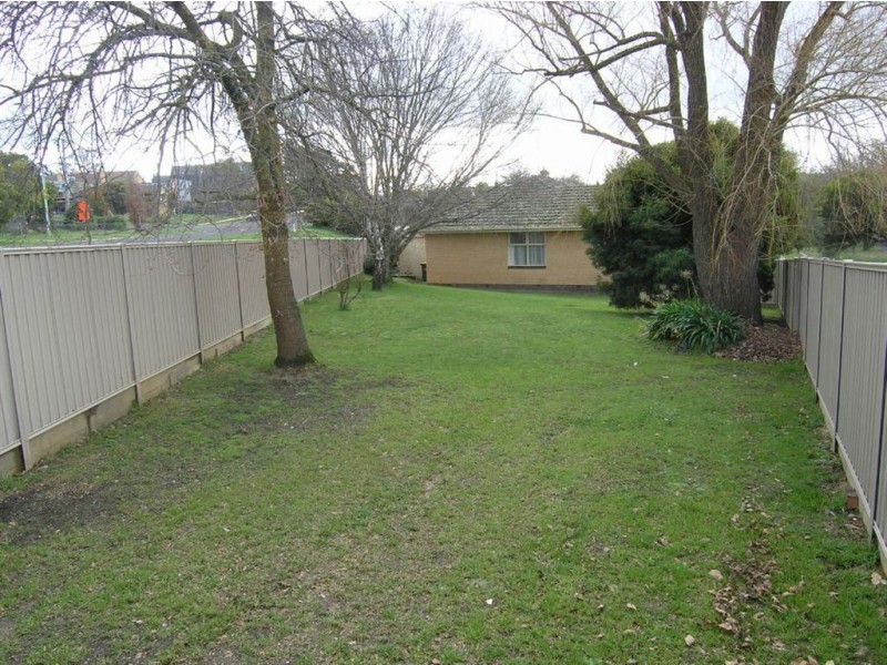 135a Ballarat Rd, Creswick VIC 3363