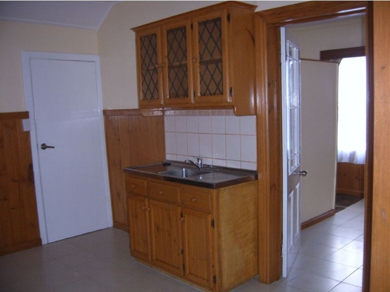 a/38 Ebden Street, Ballarat East VIC 3350