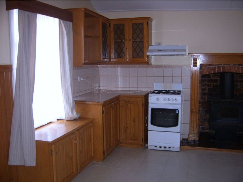 a/38 Ebden Street, Ballarat East VIC 3350