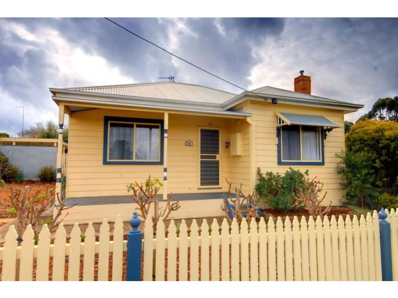 302 Herriott Street, Buninyong VIC 3357