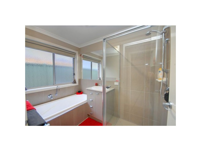 3 McKellar Drive, Miners Rest VIC 3352