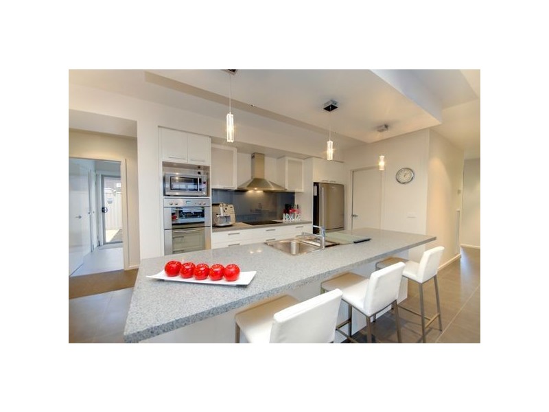 7 Chase Boulevard, Alfredton VIC 3350