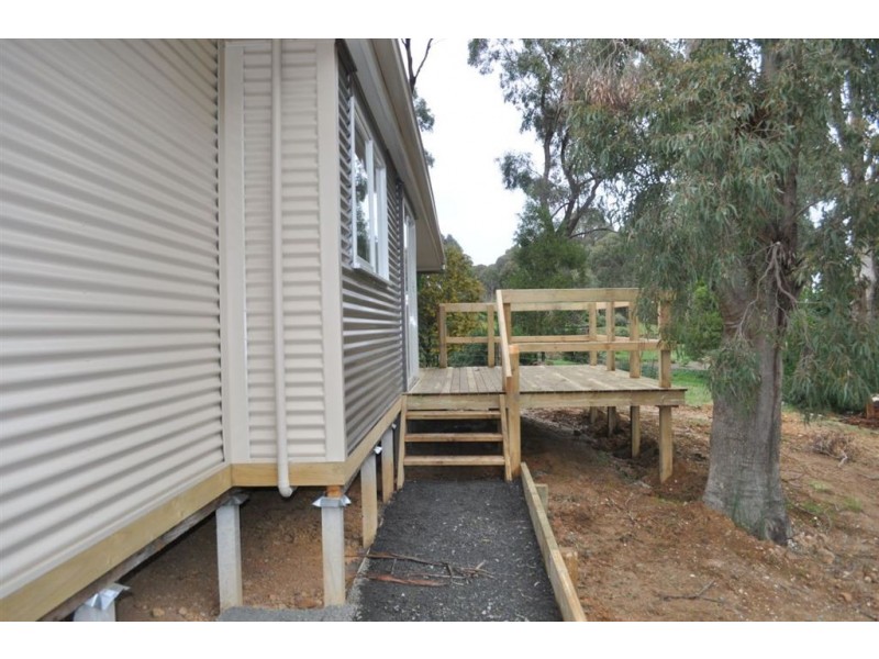 a/5 St Georges Lake Road, Creswick VIC 3363