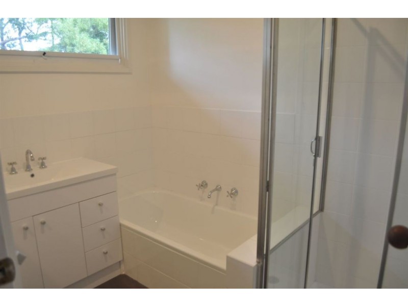 a/5 St Georges Lake Road, Creswick VIC 3363