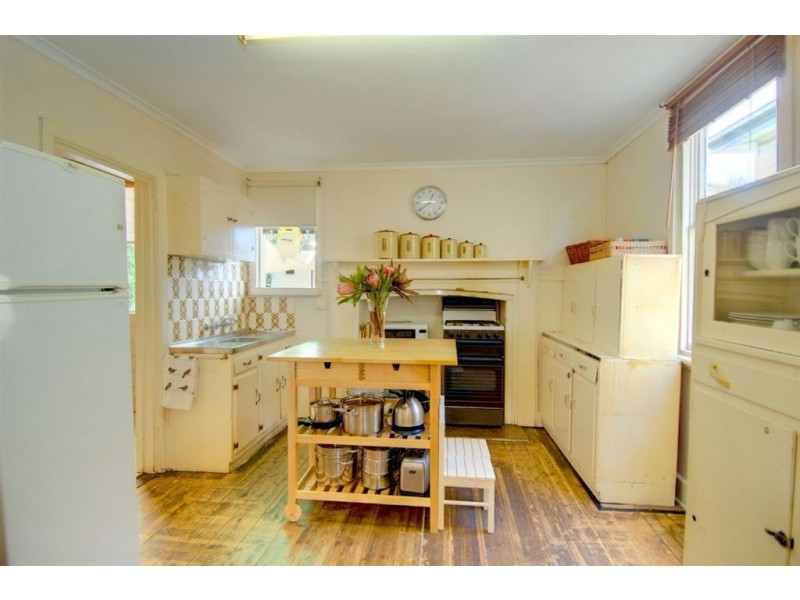 5 Chisholm Street, Soldiers Hill VIC 3350