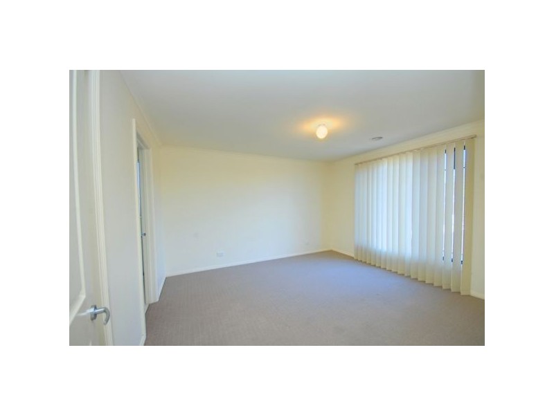 5 Hanwood Close, Delacombe VIC 3356