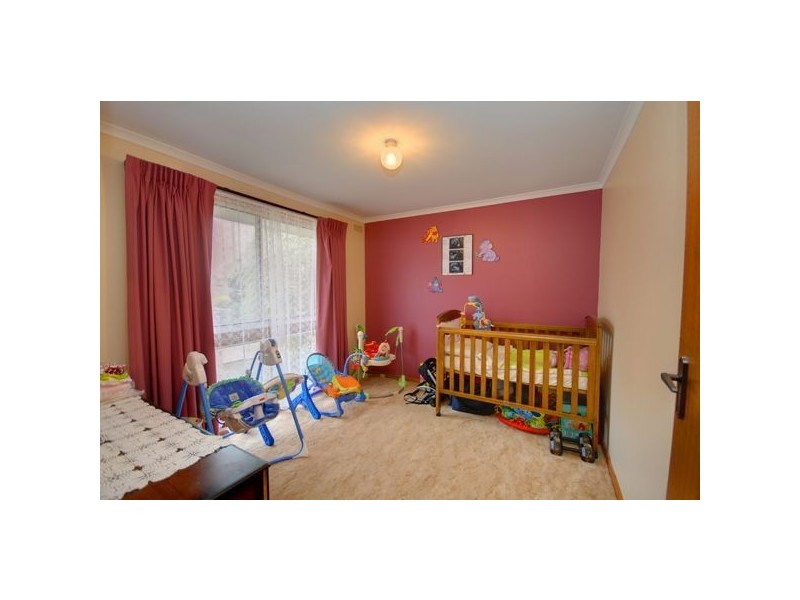 11 Kowree Crescent, Redan VIC 3350