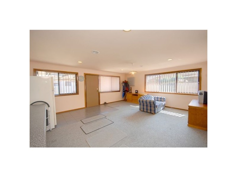 16 Queen Street, Sebastopol VIC 3356