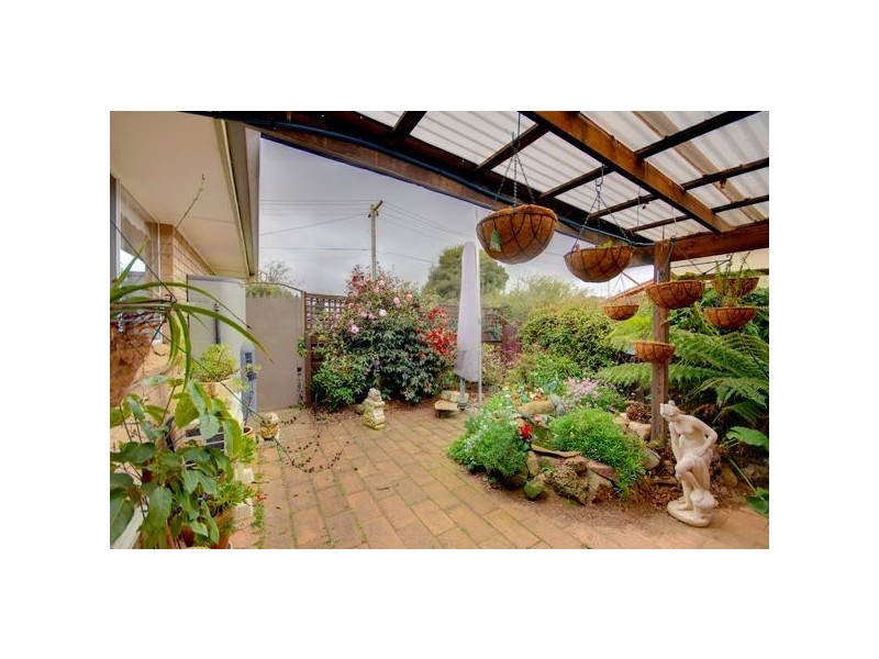 35 Grana Drive, Delacombe VIC 3356