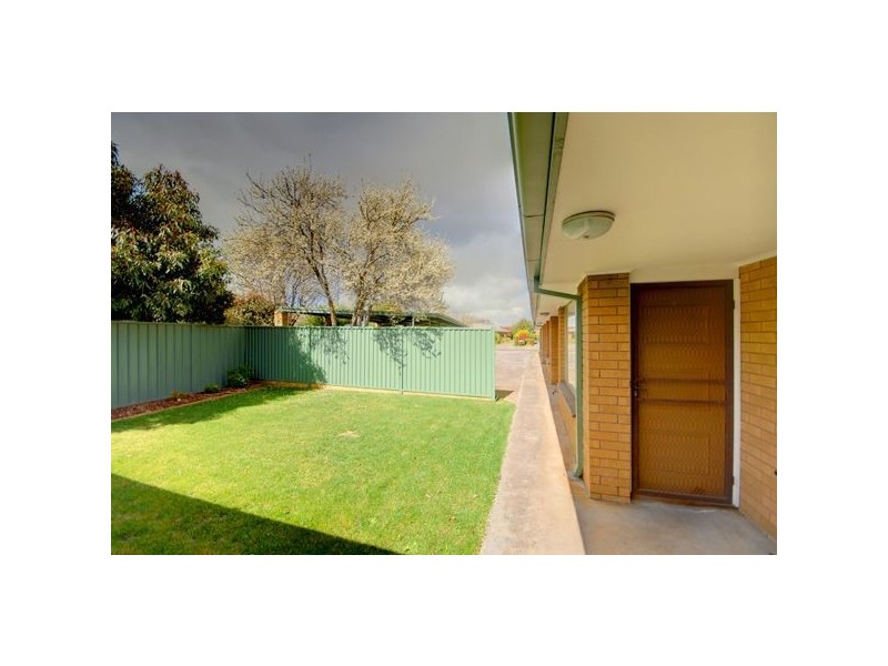 1-5/2 Evelyn Street, Wendouree VIC 3355