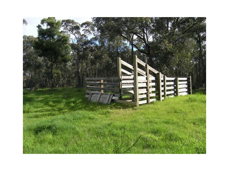 Lot 5 De Regt Drive, Creswick VIC 3363