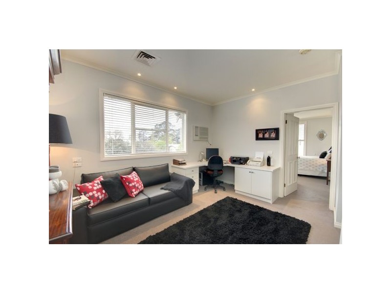 15 Parker Street, Ballarat VIC 3350