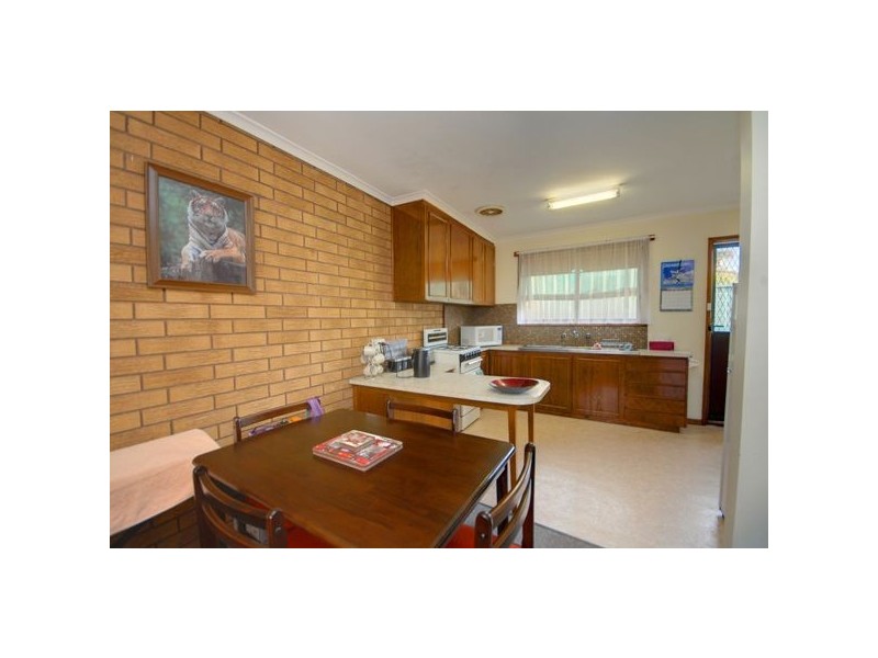 3/2 Evelyn Street, Wendouree VIC 3355