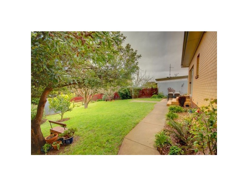 20 Hillcrest Road, Ballarat VIC 3350