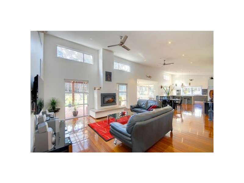 42 Kirkwood Drive, Smythes Creek VIC 3351