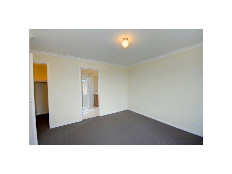 6 Romilly Close, Delacombe VIC 3356