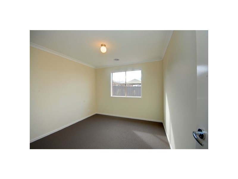 6 Romilly Close, Delacombe VIC 3356