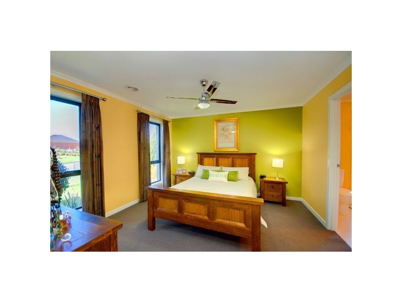 40 Merino Drive, Alfredton VIC 3350