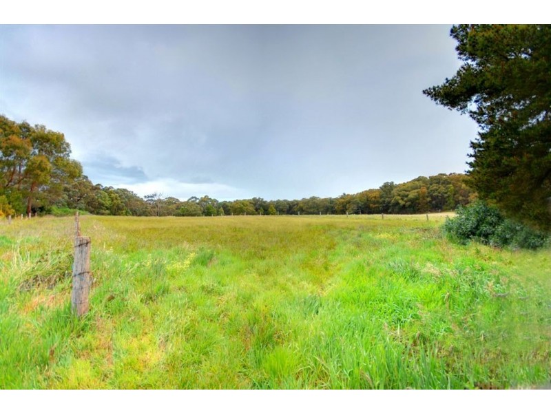 529 Yankee Flat Road, Mount Helen VIC 3350