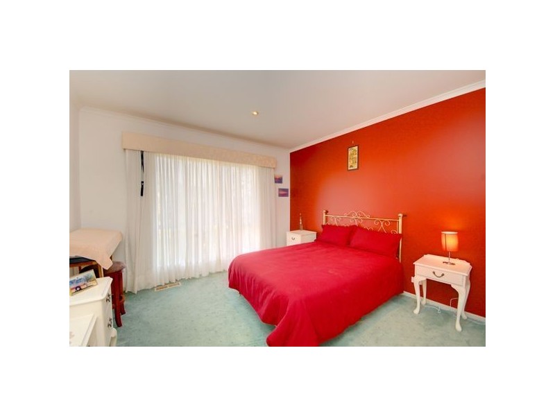 15 Foley Crescent, Ballarat VIC 3350