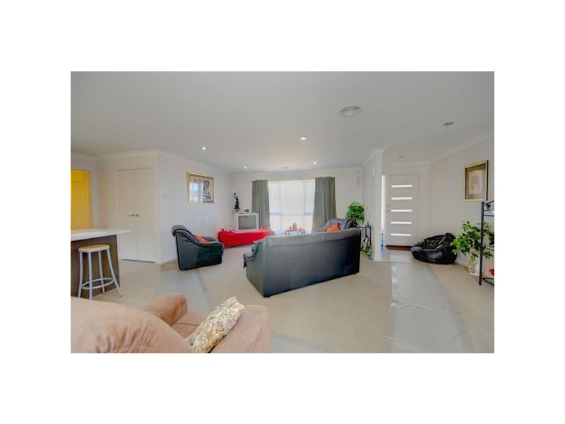 2 Lees Street, Creswick VIC 3363