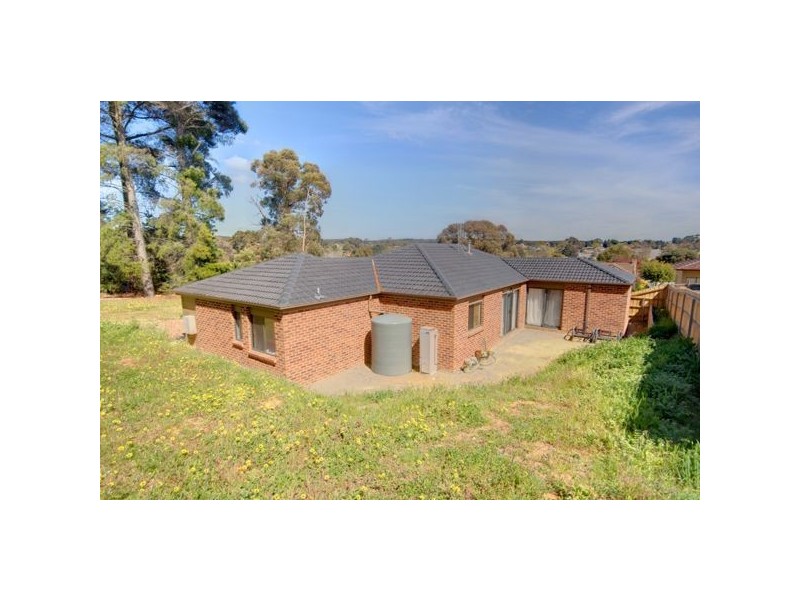 2 Lees Street, Creswick VIC 3363