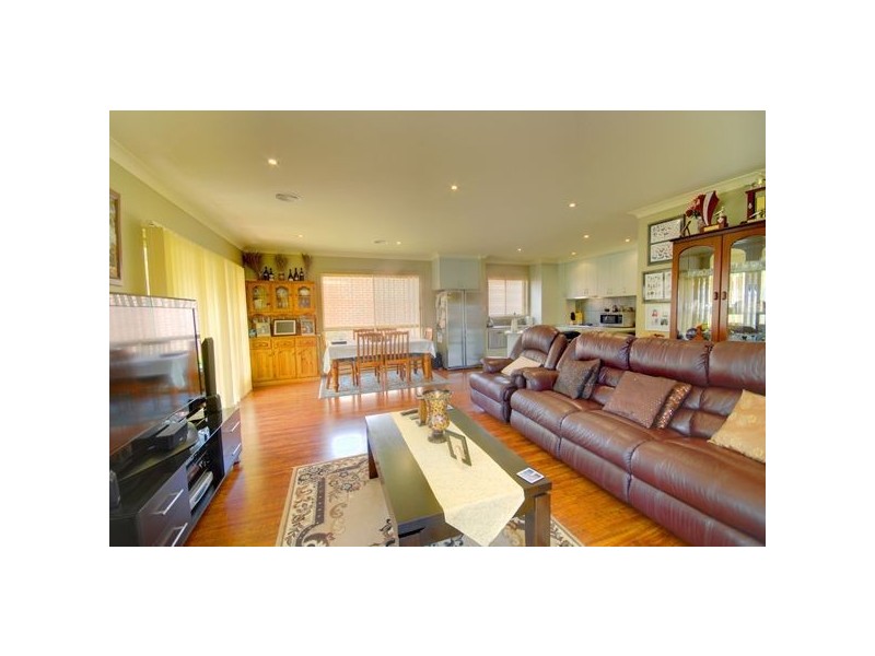 201 Warrenheip Street, Buninyong VIC 3357