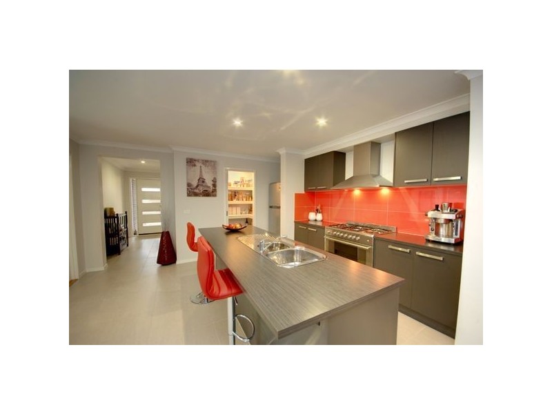 32 Clovedale Avenue, Alfredton VIC 3350
