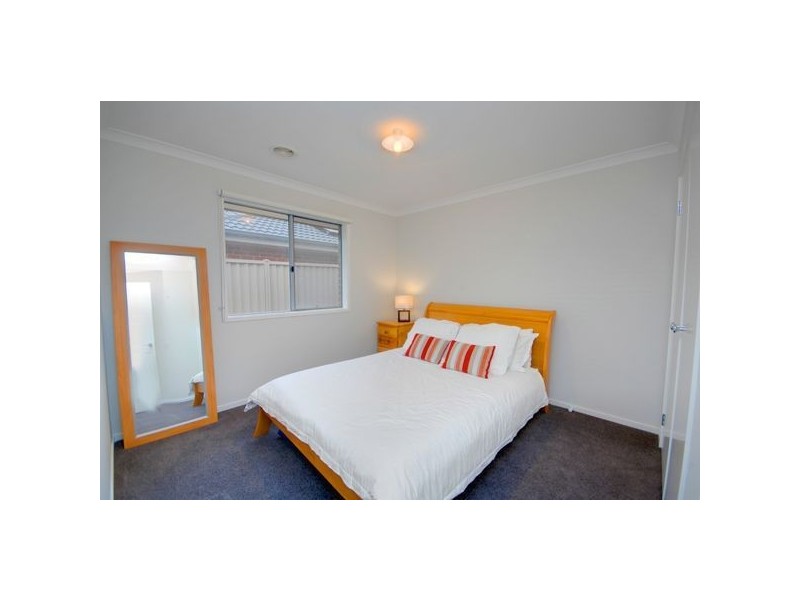 32 Clovedale Avenue, Alfredton VIC 3350