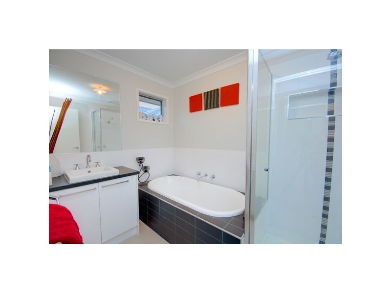 32 Clovedale Avenue, Alfredton VIC 3350