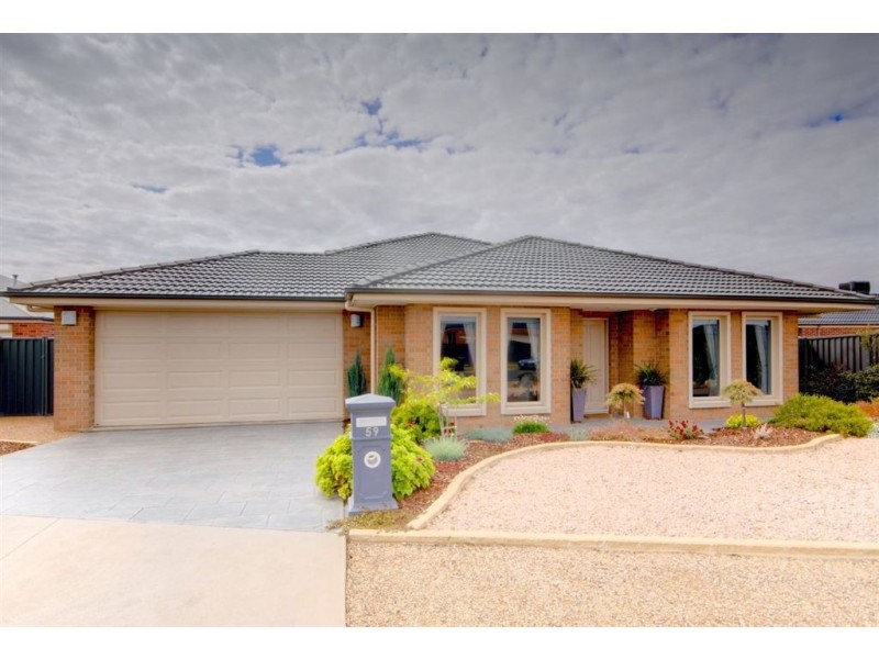 59 Lawrie Drive, Alfredton VIC 3350