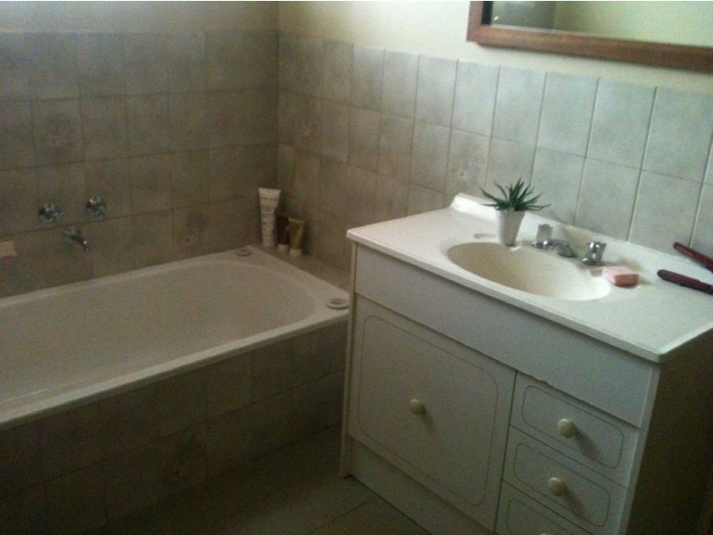 2/90 Learmonth Road, Ballarat VIC 3350