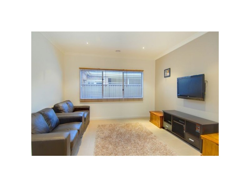 28 Cuzens Road, Alfredton VIC 3350