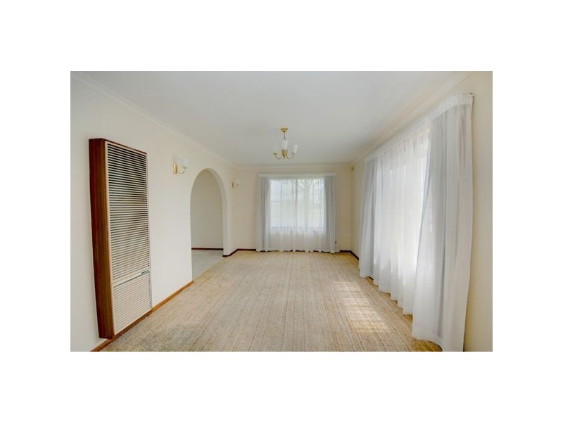 242 Learmonth Road, Wendouree VIC 3355