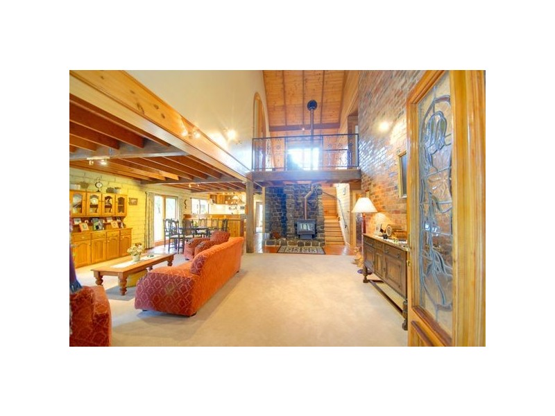 105 Nintingbool Road, Ballarat VIC 3350